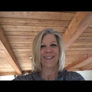 Meet your Posher, Sharon